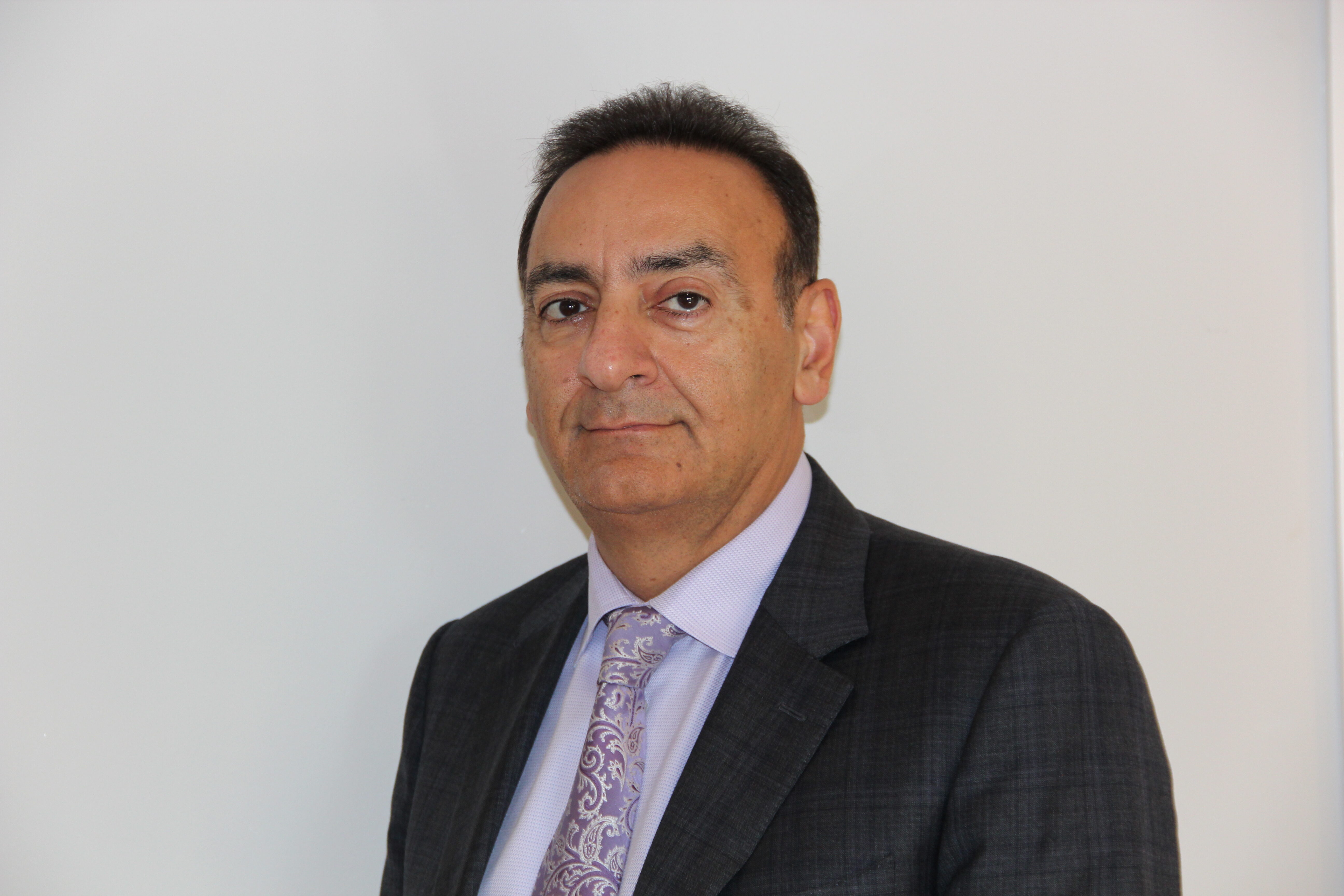 Image of Mr Behrooz Golchin